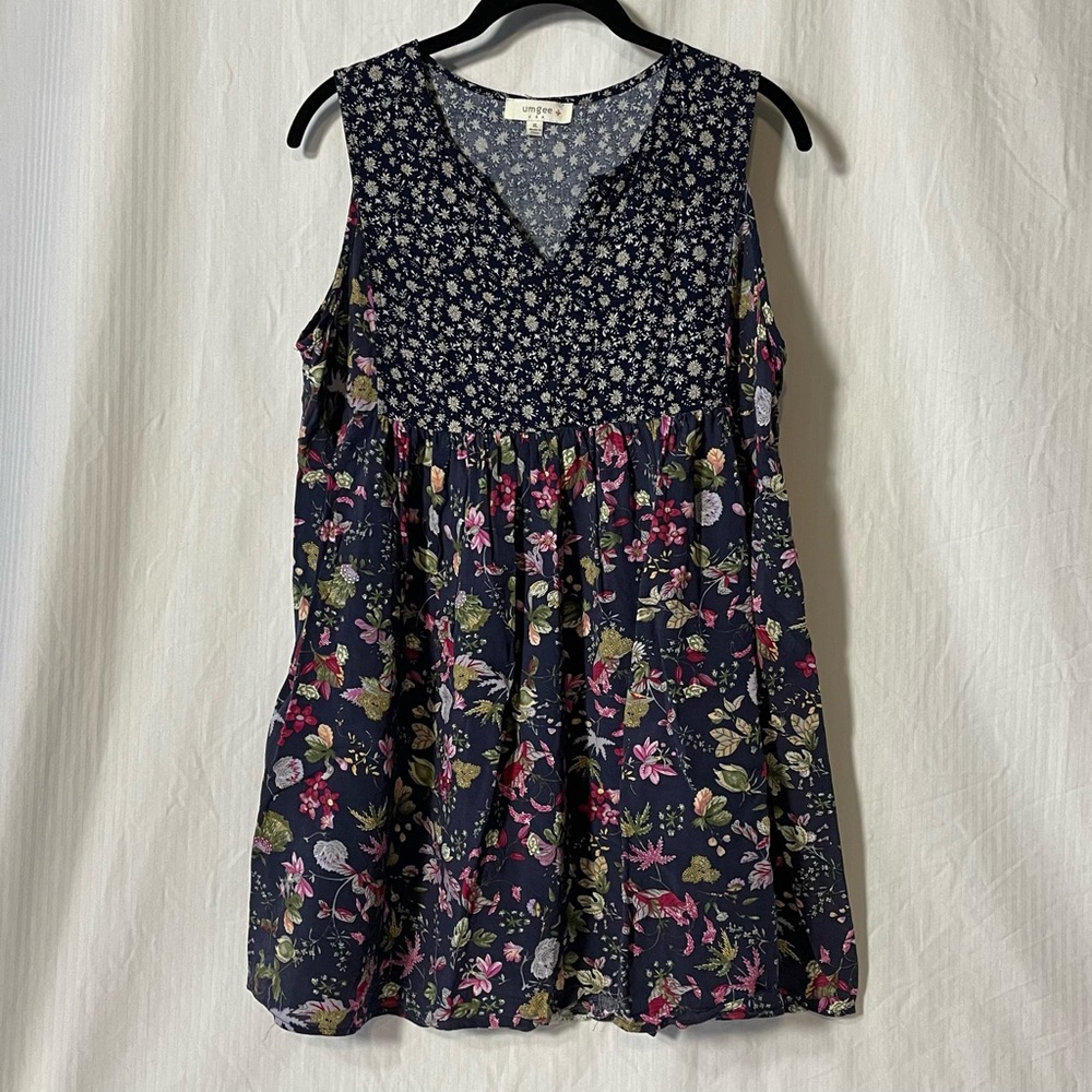Umgee Navy Floral Tunic